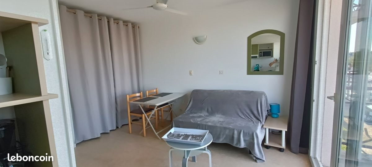 Appartement à louer, 22m², Rochefort