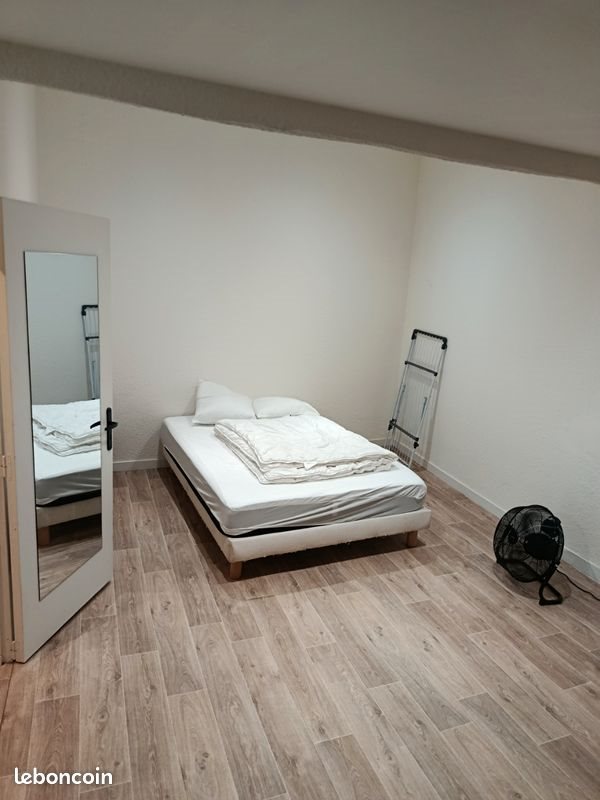 Appartement à louer, 55m², Cuges-les-Pins