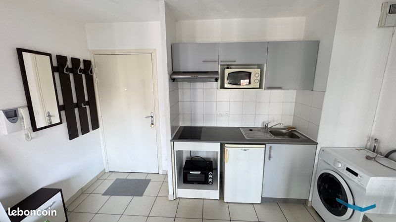 Appartement à louer, 30m², Bègles