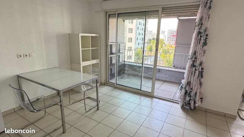 Appartement à louer, 30m², Bègles