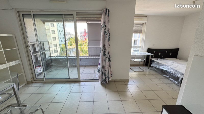 Appartement à louer, 30m², Bègles