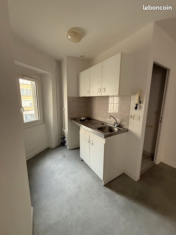 Appartement à louer, 18m², Le Puy-en-Velay