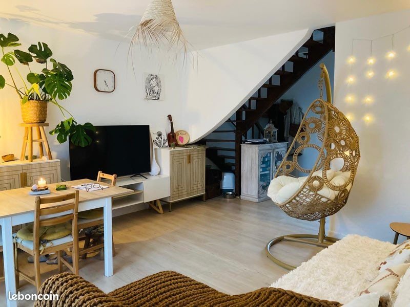 Appartement à louer, 82m², Habas