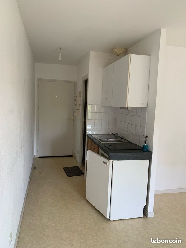 Appartement à louer, 21m², Niort