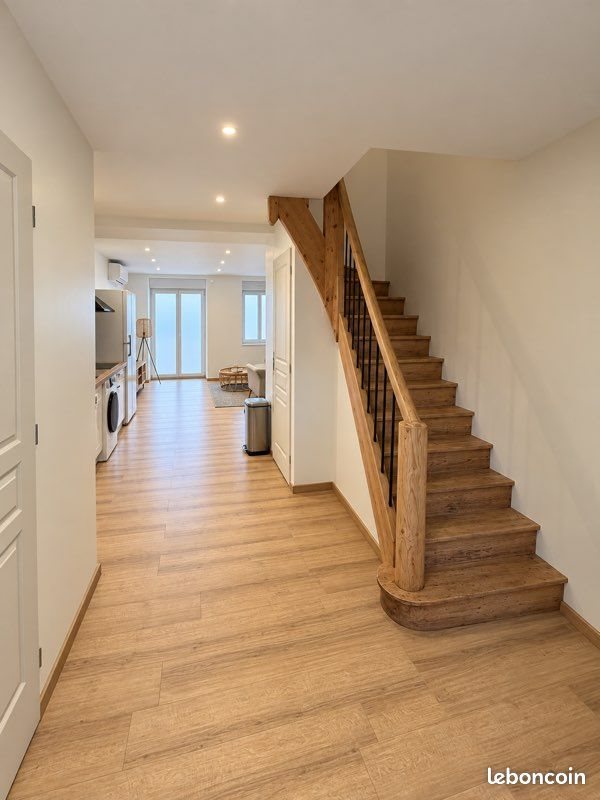 Maison à louer, 90m², Frontonas