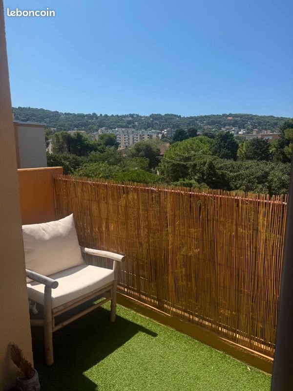Appartement à louer, 65m², Sète