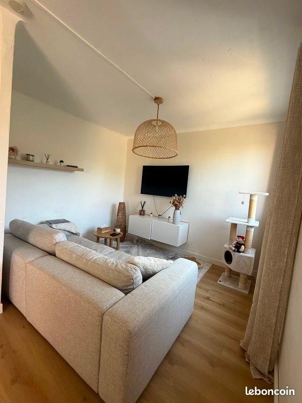 Appartement à louer, 65m², Sète