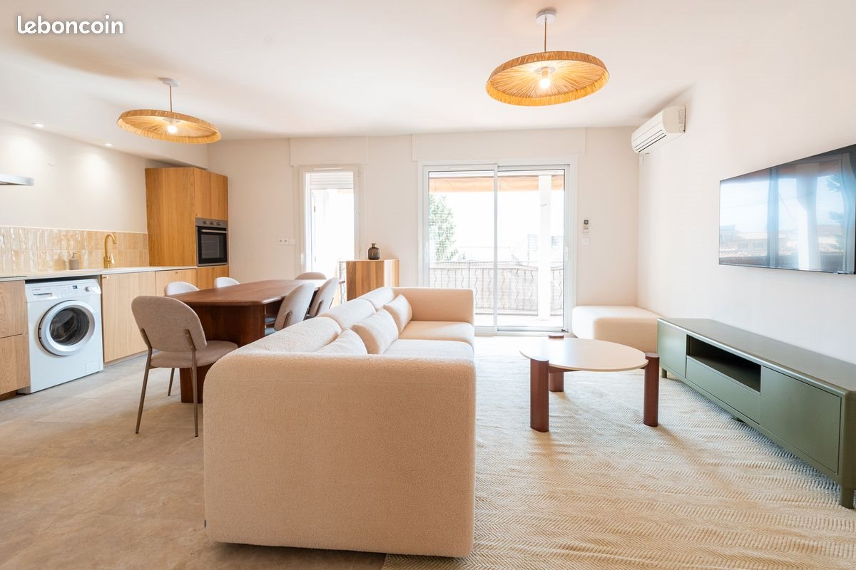 Appartement à louer, 62m², Nîmes