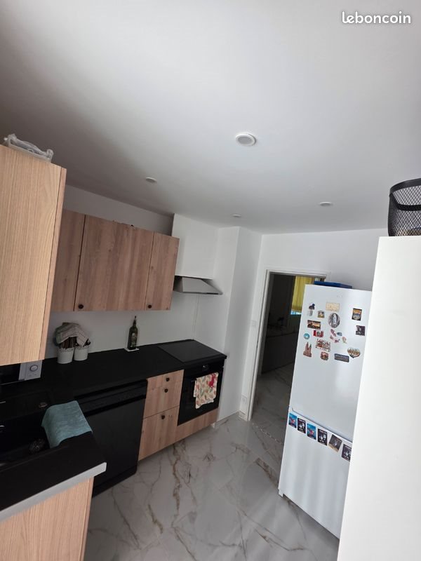 Appartement à vendre, 72m², Marignane
