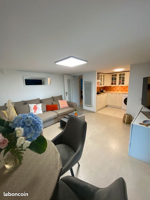 Appartement à louer, 40m², Divonne-les-Bains