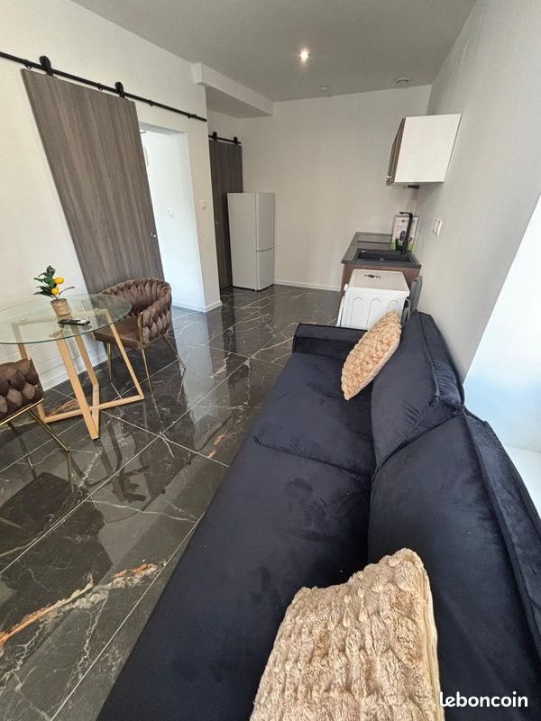 Appartement à louer, 30m², Thiers