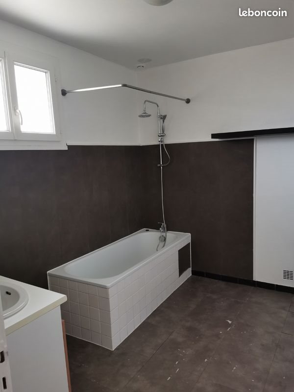 Maison à vendre, 65m², Saint-Maixant