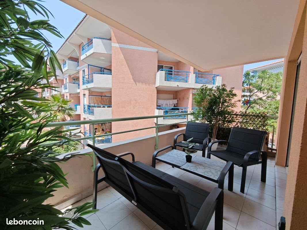 Appartement à louer, 35m², Fréjus