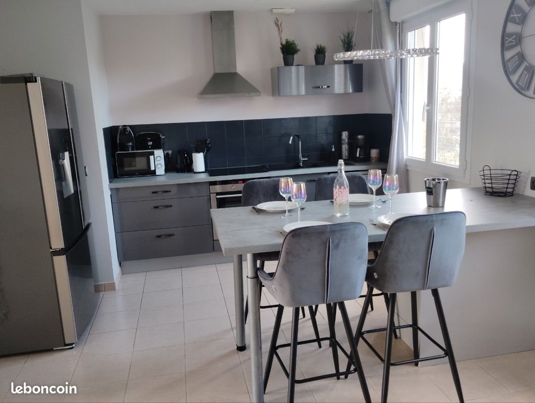 Maison à louer, 89m², Plourhan