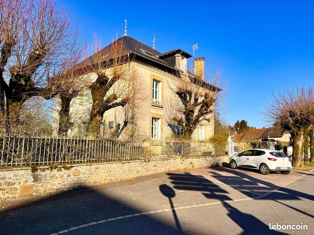 Maison à vendre, 358m², Saint-Sornin-Leulac