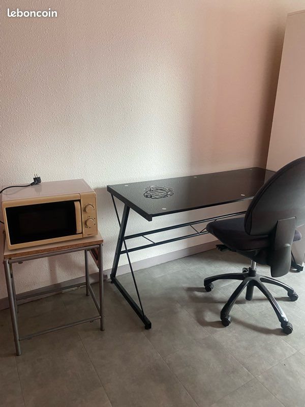 Appartement à louer, 19m², Clermont-Ferrand