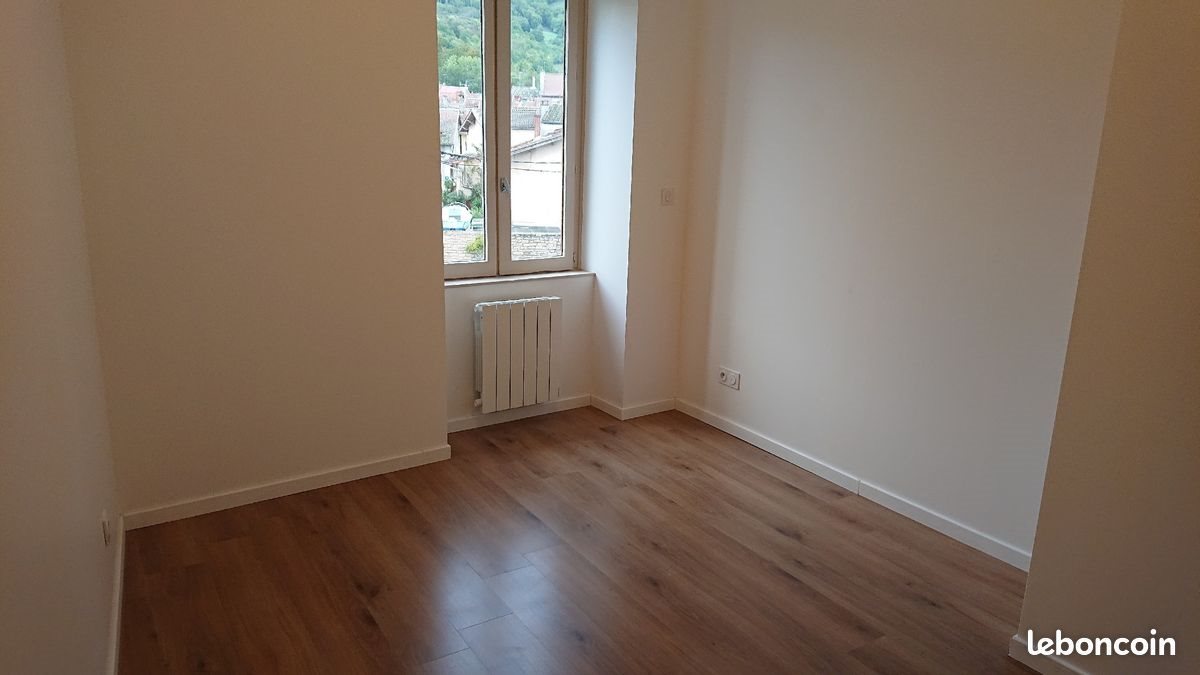 Appartement à louer, 73m², Lagnieu