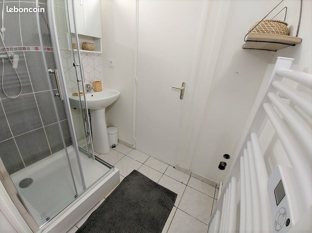 Appartement à louer, 25m², Lille