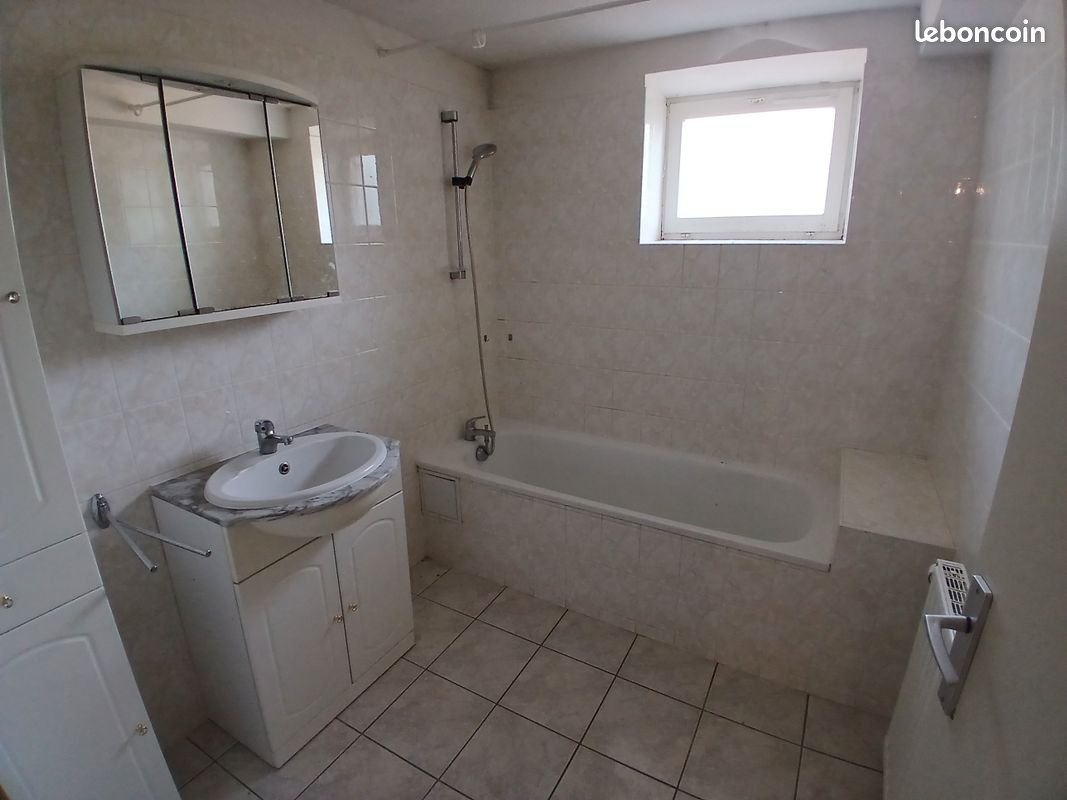 Maison à louer, 146m², Cherier