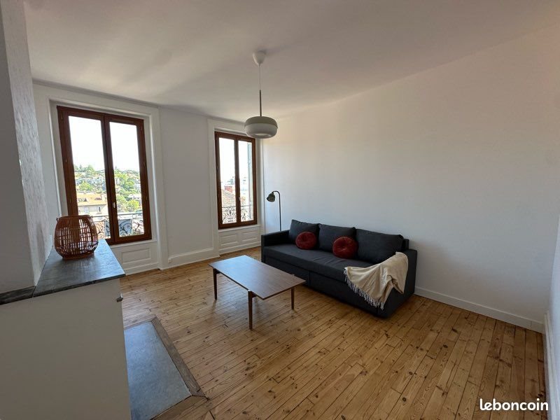 Appartement à louer, 73m², Saint-Etienne