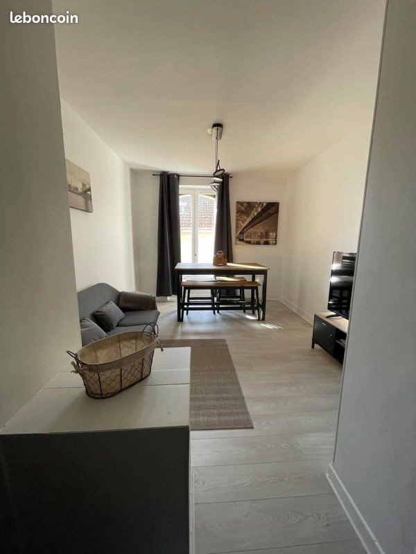 Appartement à louer, 47m², Champigneulles