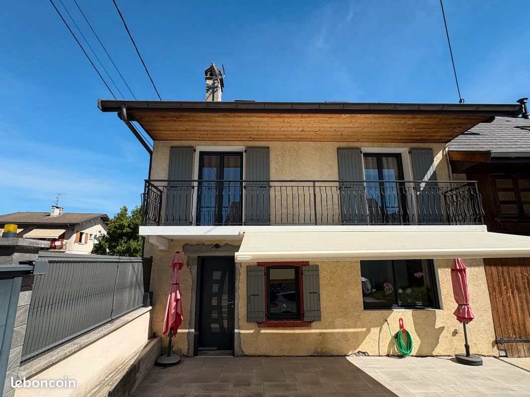 Maison à vendre, 137m², Rumilly