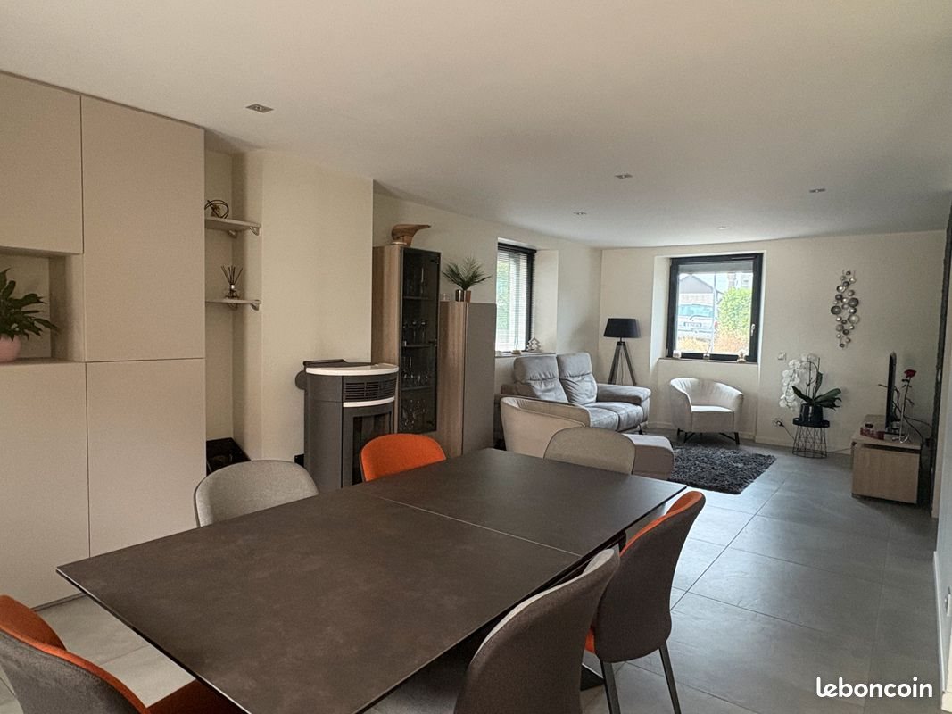 Maison à vendre, 137m², Rumilly