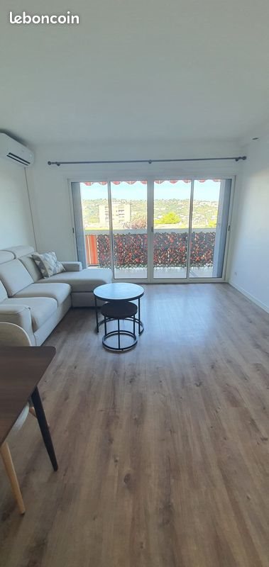Appartement à louer, 40m², Saint-Laurent-du-Var