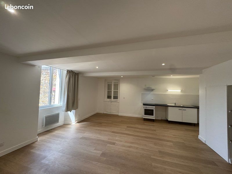 Appartement à louer, 83m², Renac
