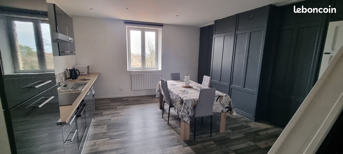 Appartement à louer, 65m², Coligny