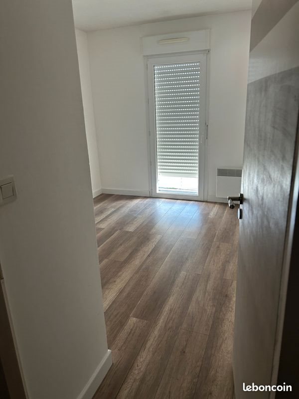 Appartement à louer, 60m², Rochefort