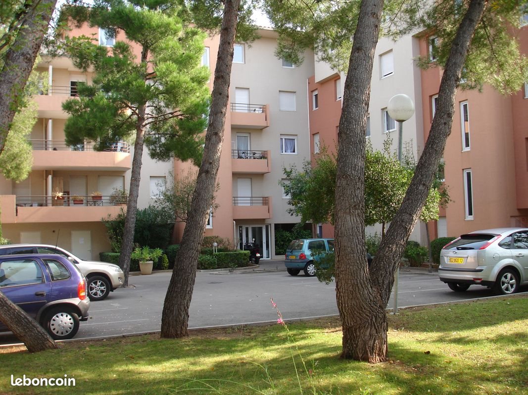 Appartement à louer, 27m², Marseille 12ème