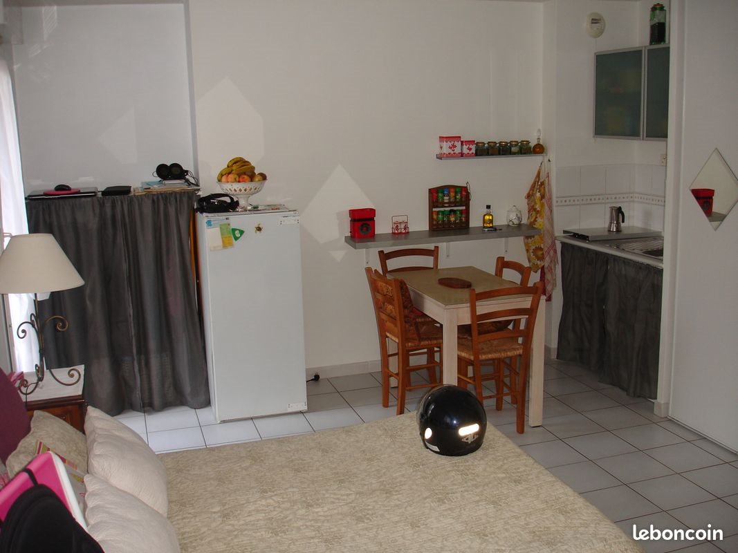 Appartement à louer, 27m², Marseille 12ème