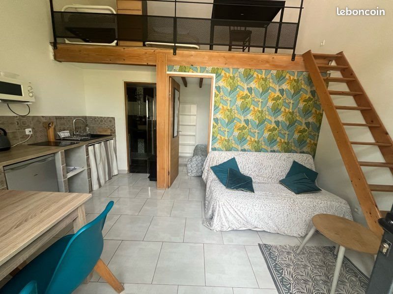 Maison à louer, 32m², Eyragues
