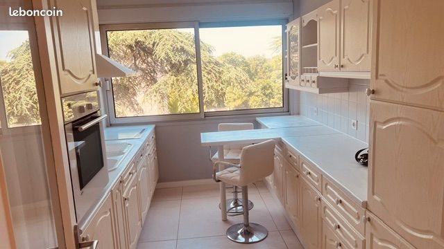Appartement à vendre, 87m², Saint-Genis-Laval