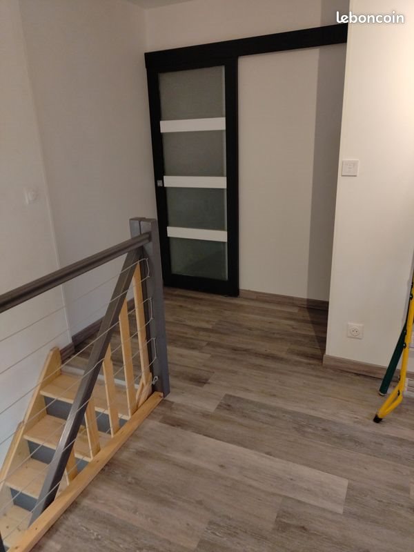 Appartement à louer, 59m², Briatexte