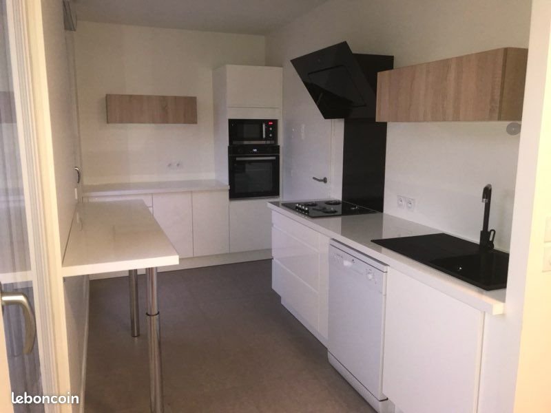 Appartement à louer, 76m², Saint-Martin-d'Hères