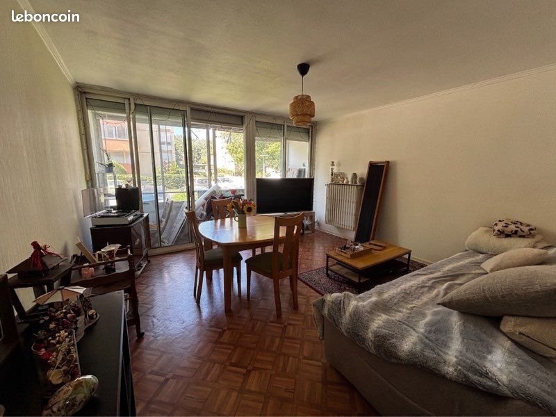 Appartement à louer, 70m², Chenôve