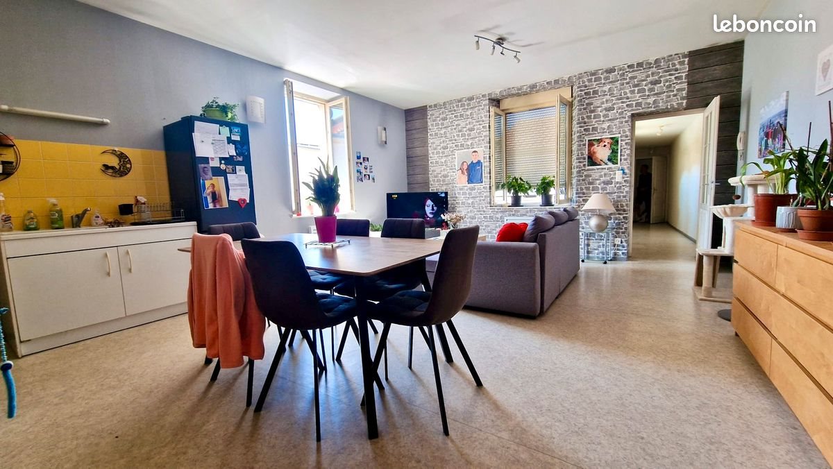 Appartement à louer, 93m², Void-Vacon