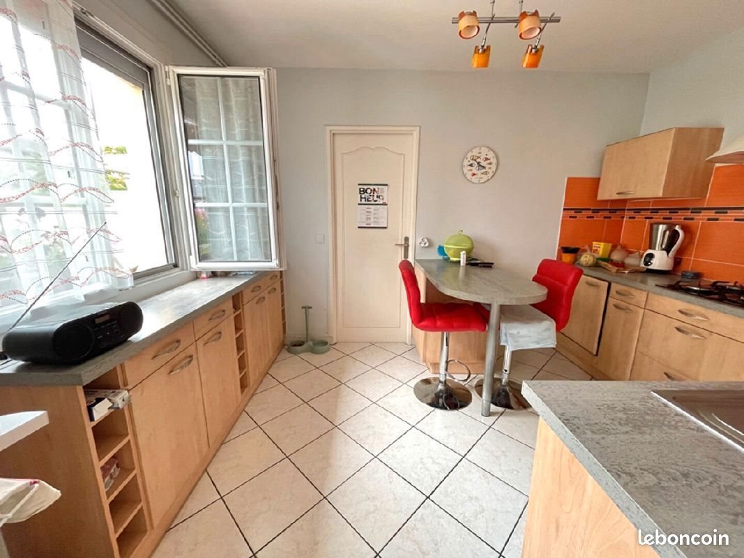 Maison à louer, 106m², Ecouflant