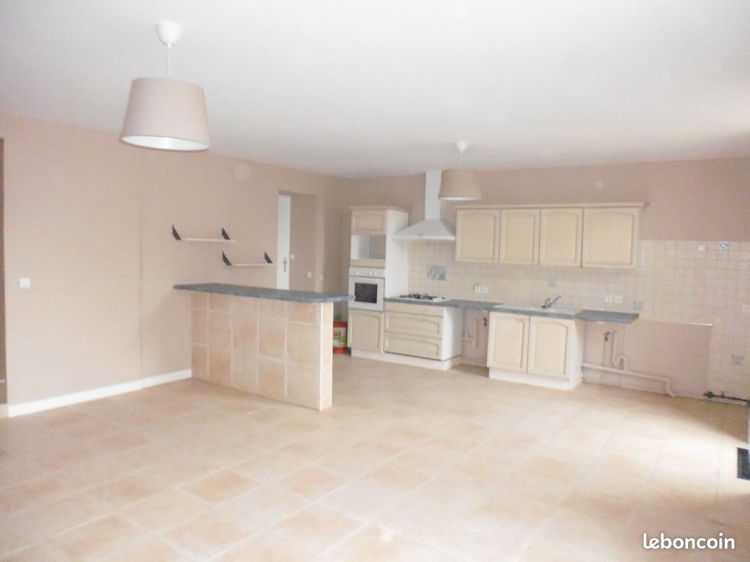 Maison à louer, 80m², Pugnac
