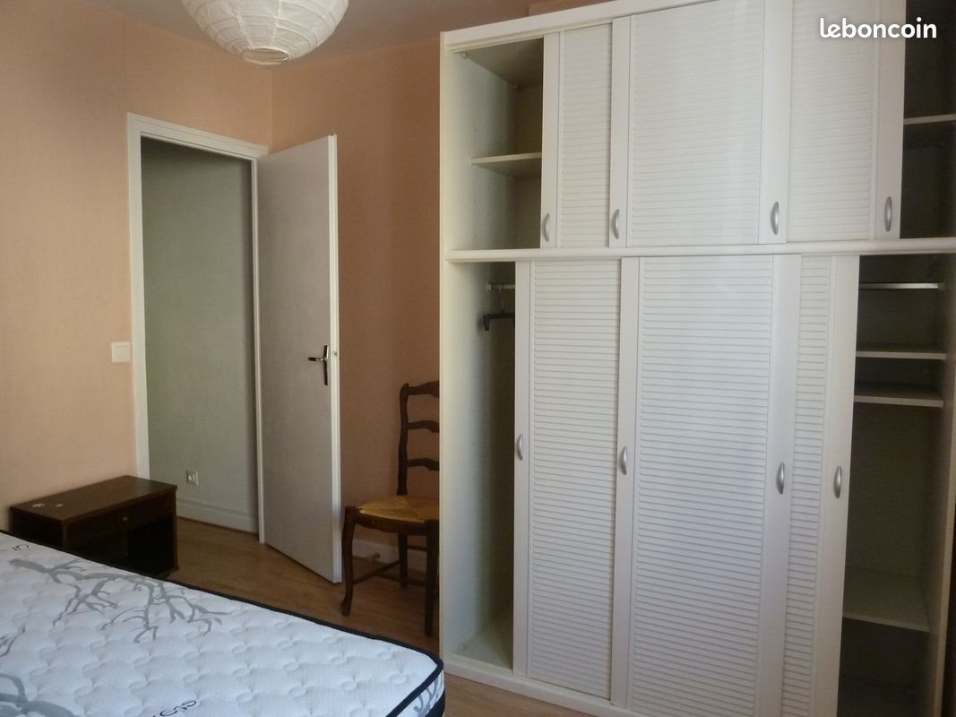 Appartement à louer, 43m², Aurillac
