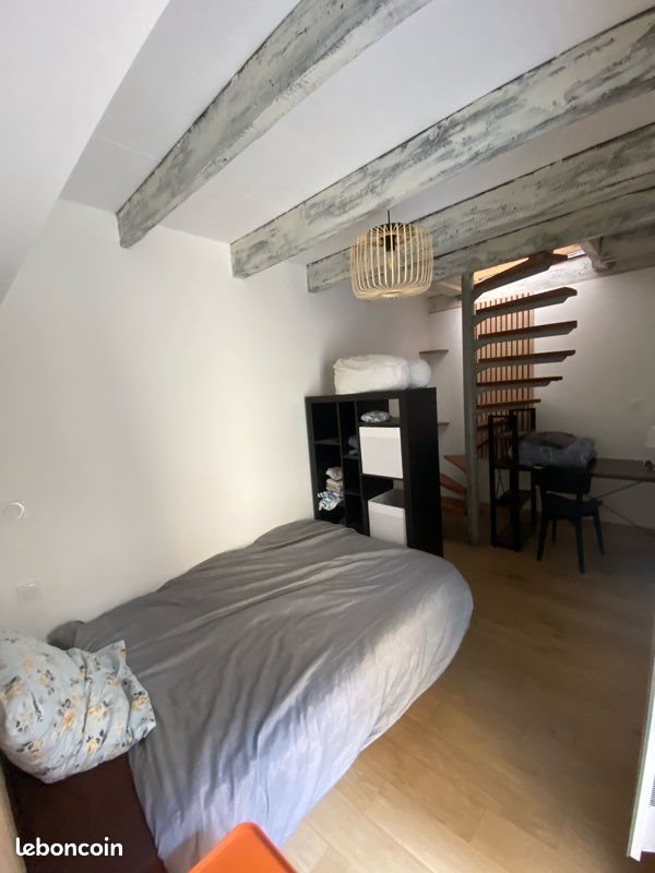 Appartement à louer, 18m², Millau