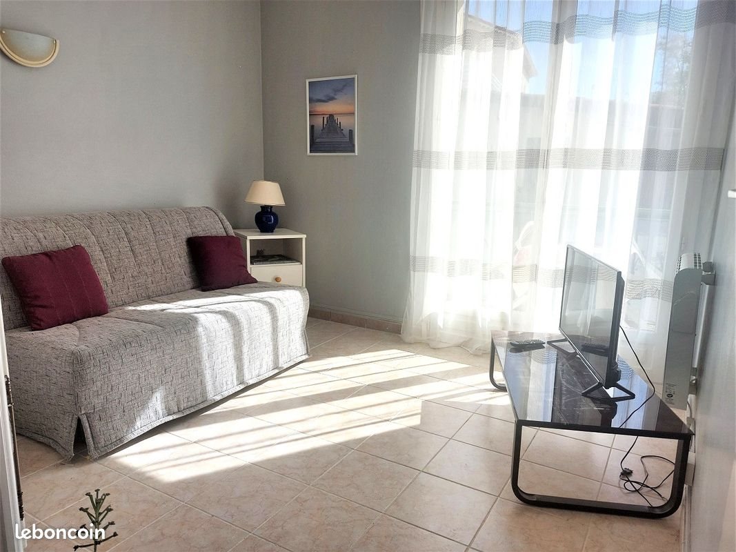 Appartement à louer, 21m², Saint-Raphaël