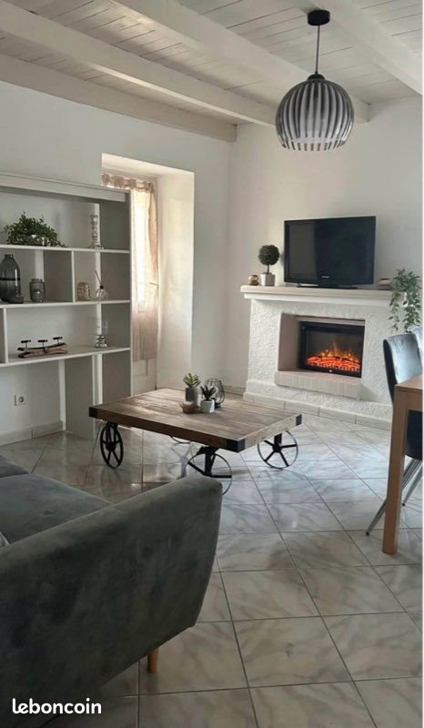 Appartement à louer, 75m², Prunelli-di-Fiumorbo