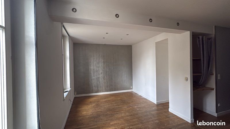 Appartement à louer, 51m², Saint-Max