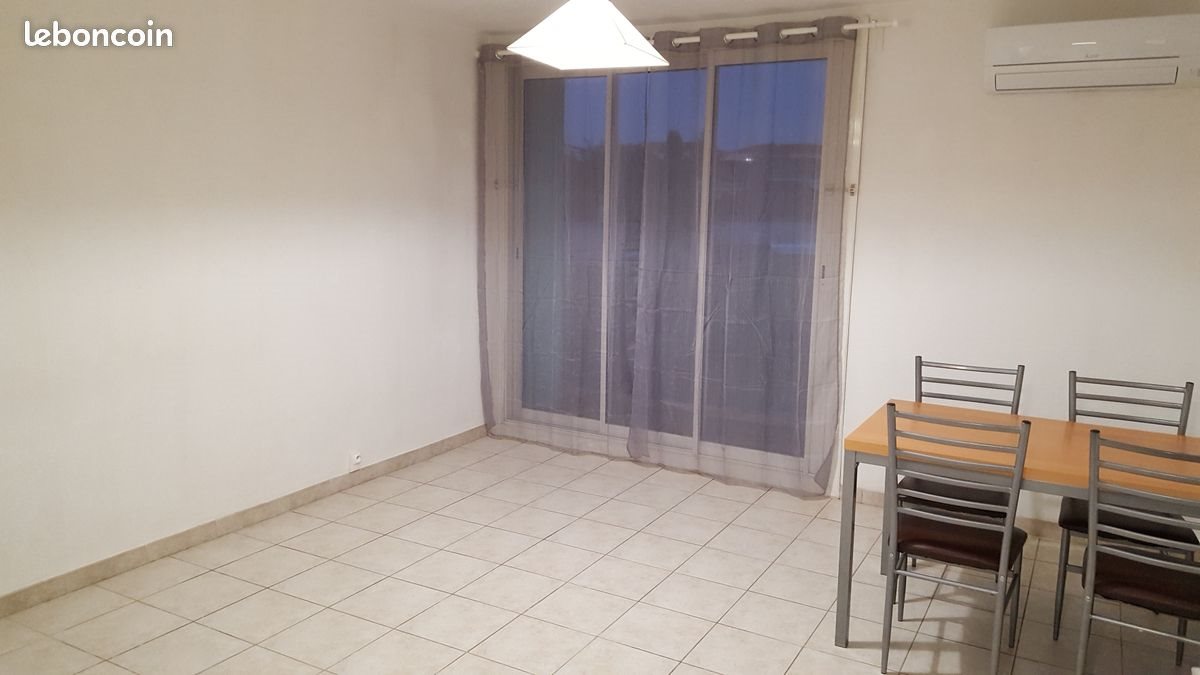 Appartement à louer, 57m², Marignane