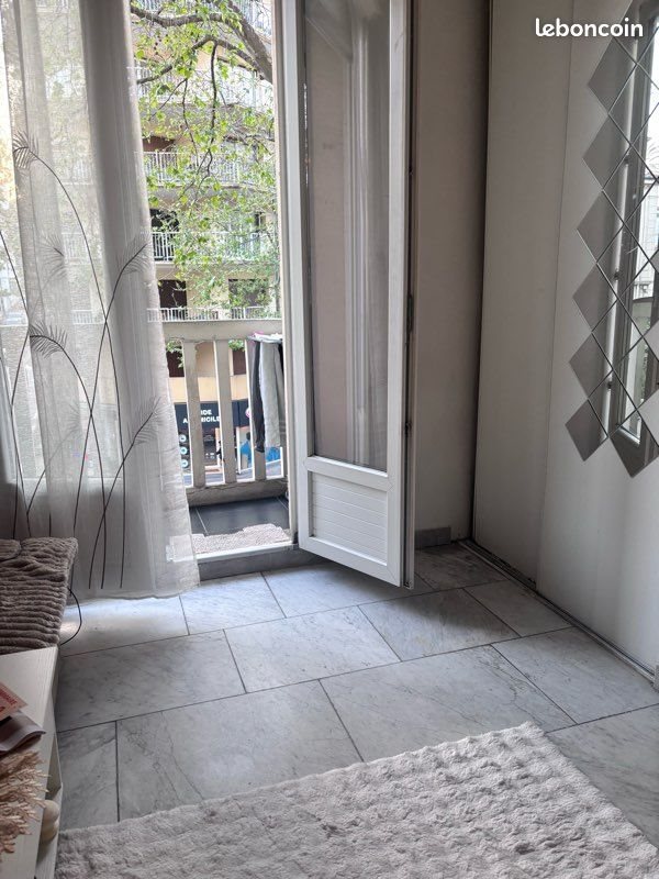 Appartement à louer, 26m², Mougins