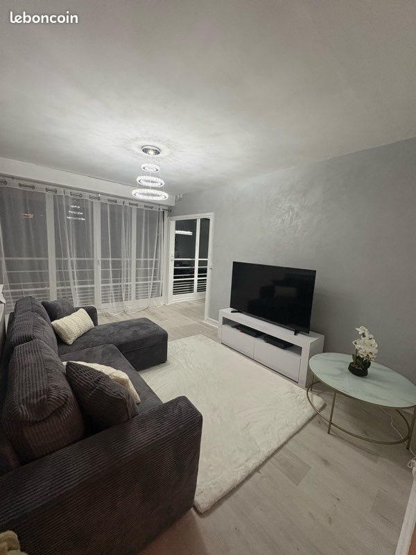 Appartement à vendre, 70m², Thiers