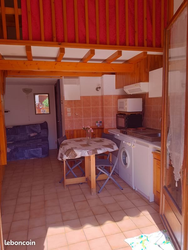 Maison à louer, 20m², Leucate